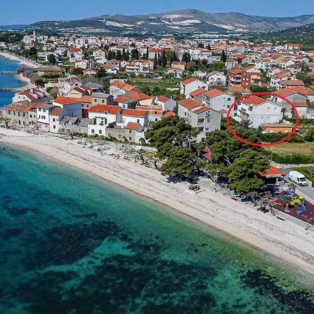 Guesthouse Kastela 3*