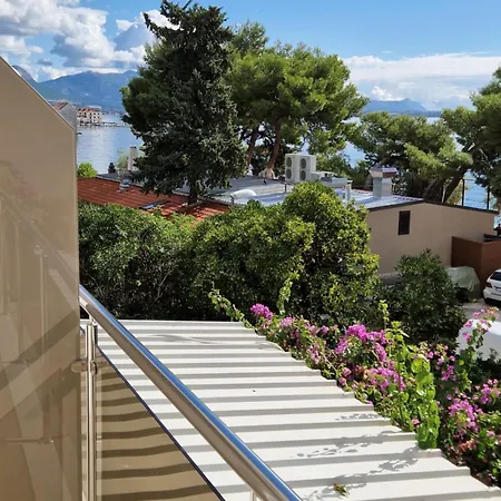 Guesthouse Kastela Pensionat 3*