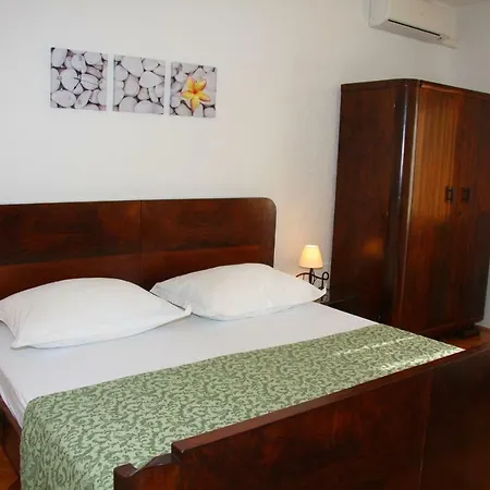 Guesthouse Kastela Pensionat 3*