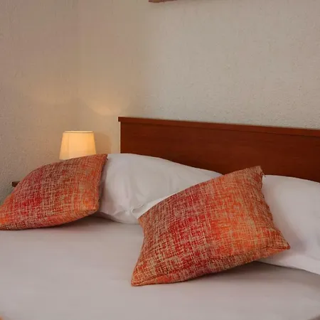 Pensionat Guesthouse Kastela